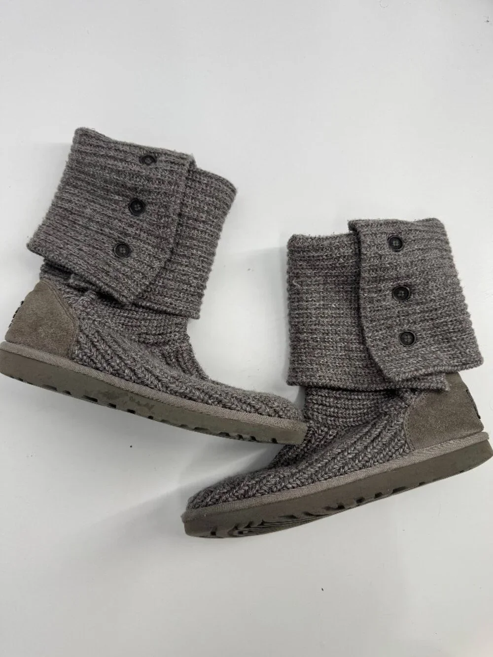 UGG Australia Classic Cardy Grey Knit Three-Button Tall Winter Boots Rustic Sz 8